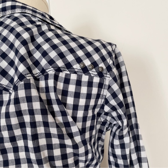 NWT Ariat- Blue Check Button Up - Picture 6 of 7
